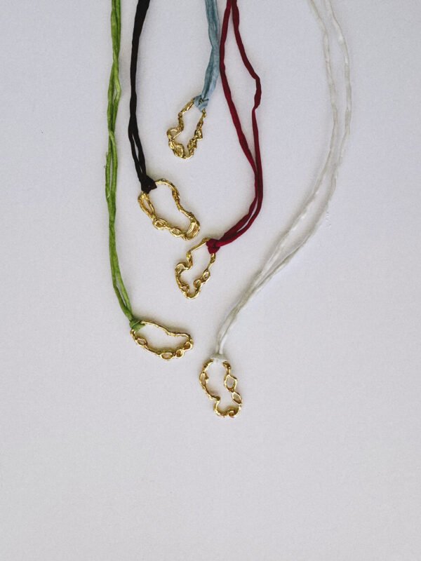 Collier médaillon Aphros